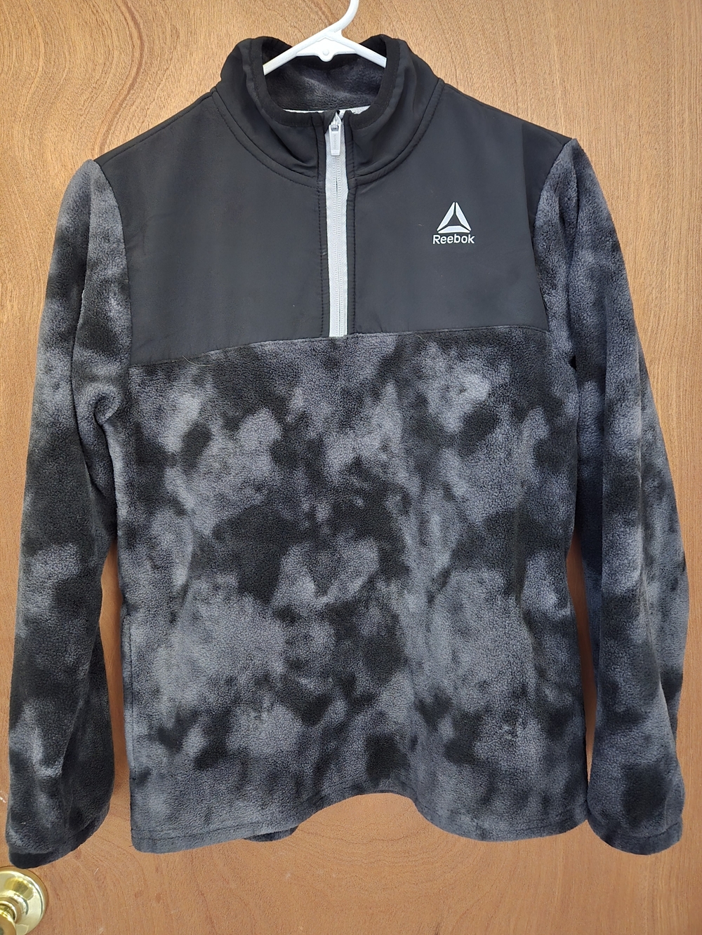 Reebok Boys Quarter-Zip Fleece Size 10/12 Black Gray Tie-Dye